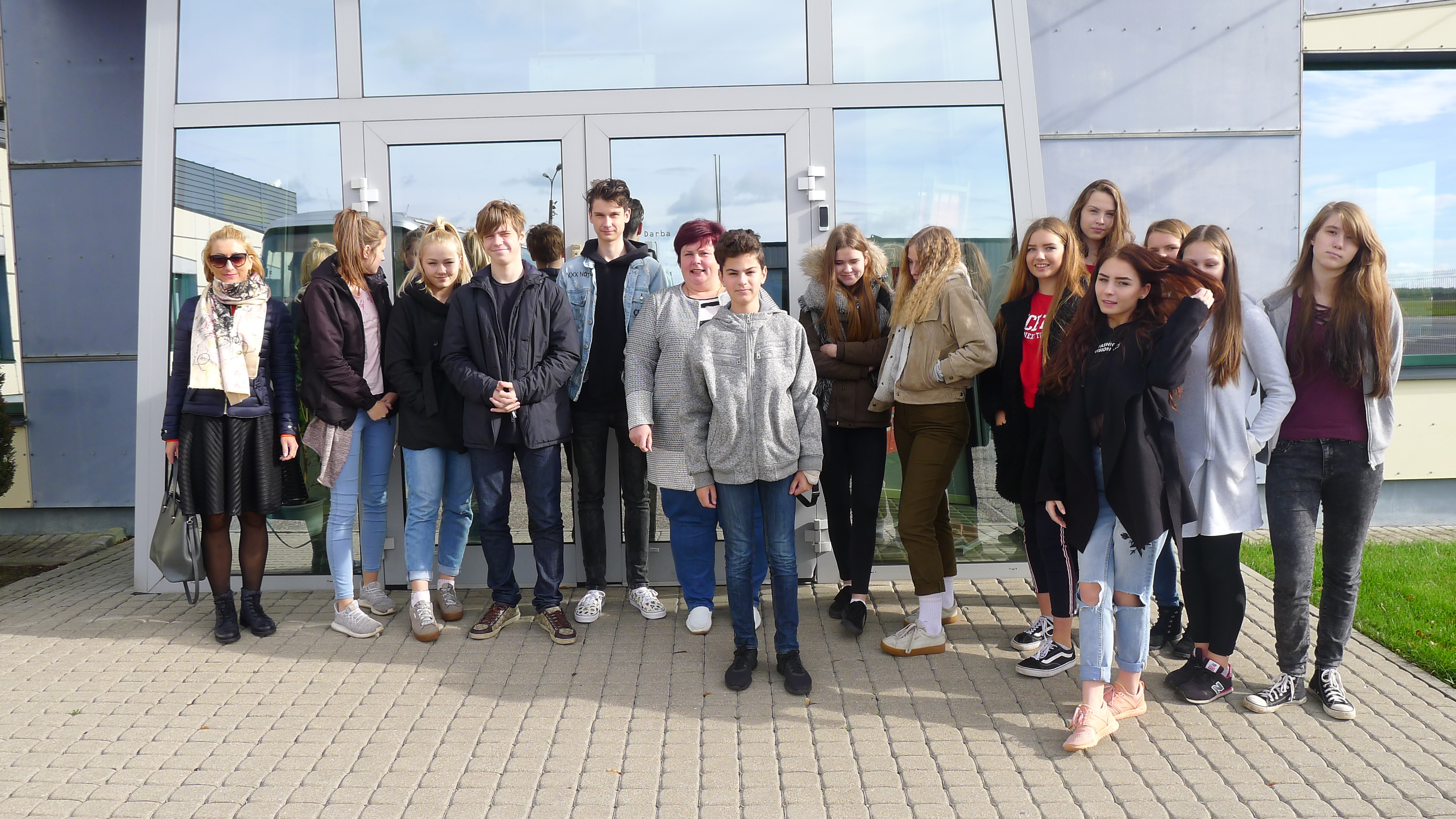 9. B lidostā tituls